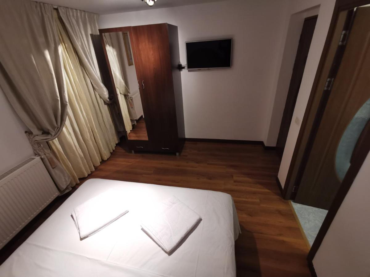 Vila Deal Négyfalu Kültér fotó